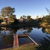 Отель The Bali Hut on the Waters of the Central Gold Coast Apartment 5, фото 11