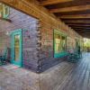 Отель Papa Bears Hideaway - FKA Cold Creek Camp By Heritage Cabin Rentals, фото 20