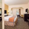 Отель Quality Inn & Suites, фото 3