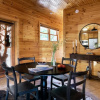 Отель Hickory Ridge by Avantstay Incredible Private Elevated Cabin Sleeps 20!, фото 9