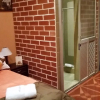 Отель Hump Day Hostel, фото 6