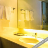 Отель Donghai Hotel (Hangzhou West Lake Wulin Square), фото 19