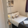 Отель South Shield's Diamond 3 Bedroom House Sleeps 6 Guests, фото 7