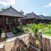 Отель The Cubang Huts Lembongan, фото 8