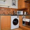 Отель Modern 1 Bedroom Apartment Near the River, фото 4