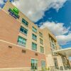 Отель Holiday Inn Express & Suites Okemos - University Area, An Ihg Hotel, фото 1