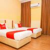 Отель OYO 90169 The Grand Hotel 2, фото 3