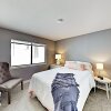 Отель Updated Pinewild W/ Deck & On-site Tennis 3 Bedroom Condo, фото 7