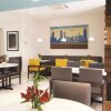 Отель La Quinta Inn & Suites by Wyndham Atlanta Airport North, фото 42