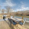 Отель Charming Riverfront Retreat in Monticello!, фото 8