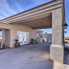 Отель Gorgeous Desert Escape w/ Pool, Lake Havasu Views!, фото 14