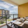 Отель Saltwater Suites - 1,2 & 3 Bed Waterfront Apartments, фото 15