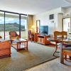 Отель Aston Waikiki Sunset, фото 4