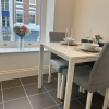 Отель Hull Spacious Apartment 5, фото 4