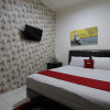 Отель RedDoorz @ Pondok Kopi, фото 9