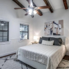 Отель Renovated Waterfront w Dock, Sleeps 11, фото 6