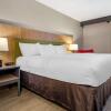 Отель Comfort Inn & Suites, фото 7