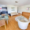 Отель Modern, bright and spacious 3 bedrooms 2 bathrooms, фото 13