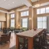 Отель Hampton Inn & Suites Greenfield, фото 22