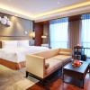 Отель HUALUXE Wuxi Taihu, an IHG Hotel, фото 36
