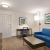 Отель Holiday Inn Express Sarasota East - I-75, an IHG Hotel, фото 3