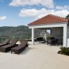 Отель Amazing Home in Zrnovnica With Wifi and 2 Bedrooms, фото 21