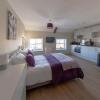 Отель Isabella House - Hereford City Centre Aparthotel, By RentMyHouse, фото 2