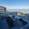 Отель Host Stay Captain s Deck Seafront Apartment, фото 19