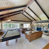Отель New Listing! All-suite Forest W/ Hot Tub 3 Bedroom Home, фото 11