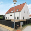 Отель 8 Person Holiday Home in Lokken, фото 1