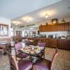 Отель Comfort Inn Warrensburg Station, фото 32