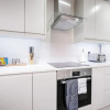 Отель Crown Place 2 & 3 Bedroom Luxury Apts, фото 29