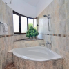 Отель Impressive Large Villa Huge Heated Pool Garden, фото 9
