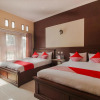 Отель OYO 820 Abad Baru Hotel, фото 7