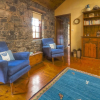 Отель Breakfast Creek Cottage - Central bluestone cottage, фото 2