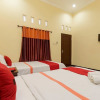 Отель RedDoorz @ Jalan Hos Cokroaminoto Mataram, фото 2