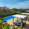 Отель Modern Holiday Home in Novigrad With Pool, фото 14