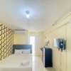 Отель Fancy And Nice Studio At 18Th Floor Bassura City Apartment, фото 3