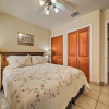 Отель San Antonio House w/ Private Pool, Spa & Grill, фото 4