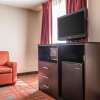 Отель Quality Inn & Suites, фото 7
