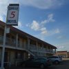 Отель Circle 5 Motel, фото 1