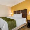 Отель Quality Inn & Suites, фото 25