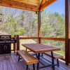 Отель Er29 - Pop's Perch 2 Bedroom Cabin by RedAwning, фото 22