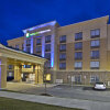 Отель Holiday Inn Express & Suites Kingston Central, an IHG Hotel в Кингстоне