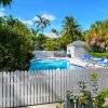 Отель Linger Longer by Avantstay Key West Walkable Gated Community, Shared Pool Week Long Stays Only в Ки-Уэсте