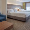 Отель Holiday Inn Express & Suites Belleville, an IHG Hotel, фото 22