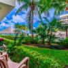Отель Beautiful Ground Floor Two Bedroom Suite at Ixchel, фото 20