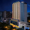 Отель Vienna International Hotel Yangzhou Jiangdu Golden Eagle Plaza Store, фото 1