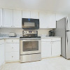 Отель Updated Tanglewood W/ Pool - Walk To Beach! 3 Bedroom Condo, фото 3