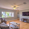Отель Sunny Canalfront Getaway, 8 Mi to Cocoa Beach, фото 4